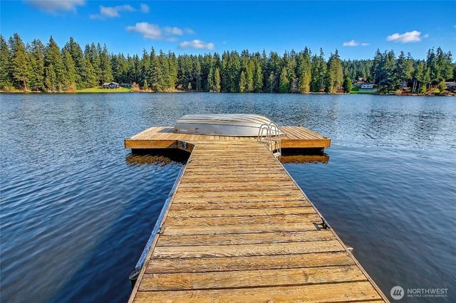 18727 Lakewood Road, Stanwood, WA 98292