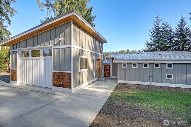 18727 Lakewood Road, Stanwood, WA 98292