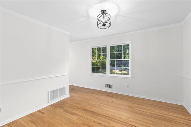 4132 Rue Saint Germain, Stone Mountain, GA 30083