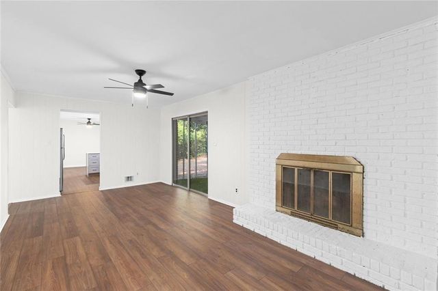 4132 Rue Saint Germain, Stone Mountain, GA 30083