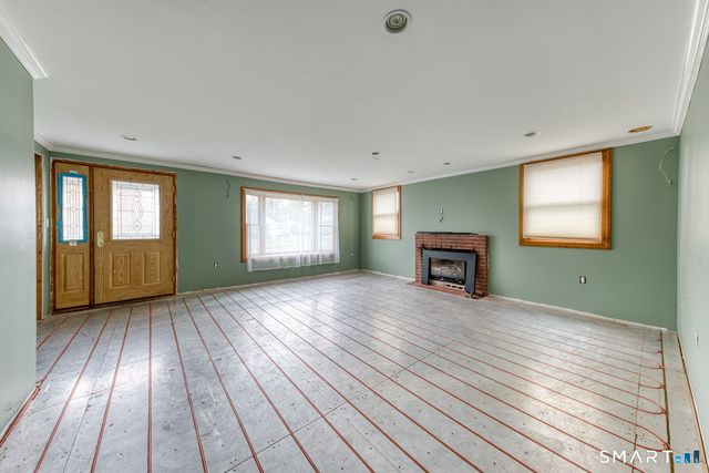 5 Parkview Road, Cromwell, CT 06416