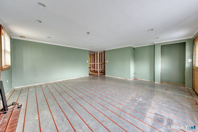5 Parkview Road, Cromwell, CT 06416