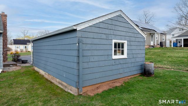 5 Parkview Road, Cromwell, CT 06416