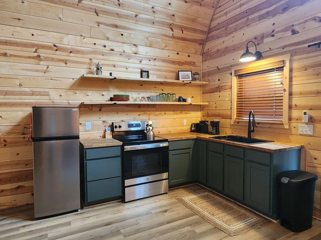 23237 County Road 89, Mentone, AL 35984