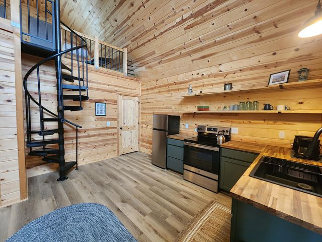 23237 County Road 89, Mentone, AL 35984