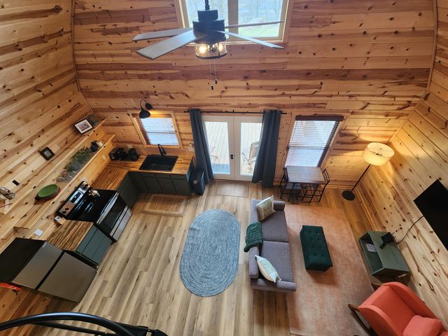 23237 County Road 89, Mentone, AL 35984