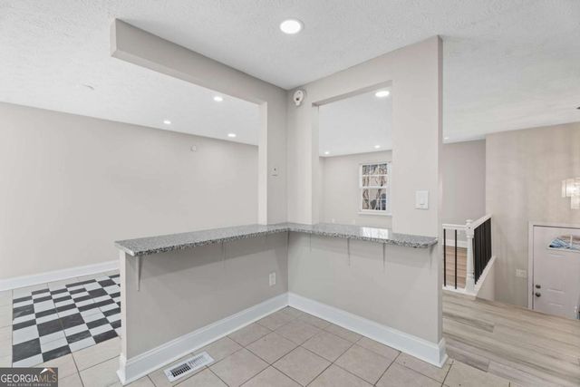 5268 Kinsdale Lane, Stone Mountain, GA 30088