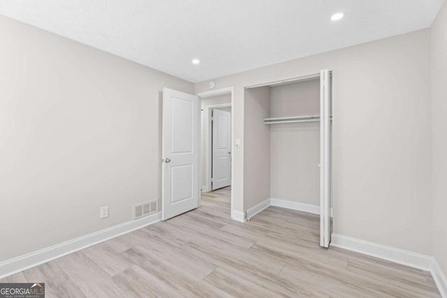 5268 Kinsdale Lane, Stone Mountain, GA 30088