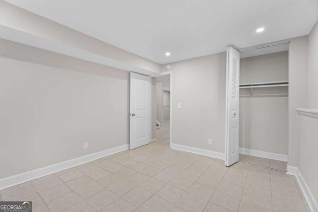 5268 Kinsdale Lane, Stone Mountain, GA 30088