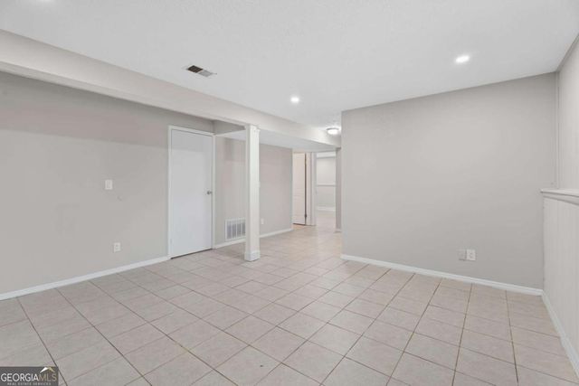 5268 Kinsdale Lane, Stone Mountain, GA 30088