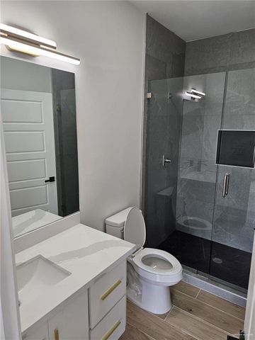 5500 N Crown Point, Pharr, TX 78577