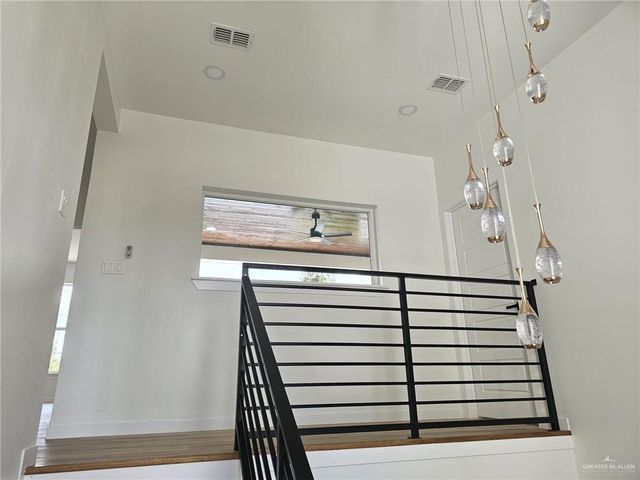 5500 N Crown Point, Pharr, TX 78577