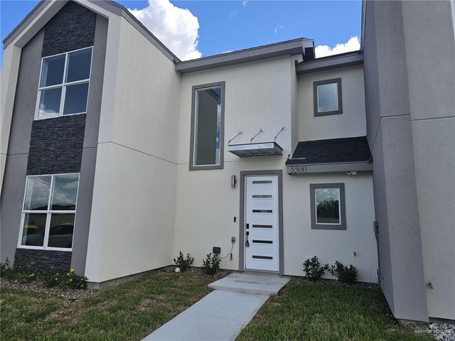 5500 N Crown Point, Pharr, TX 78577