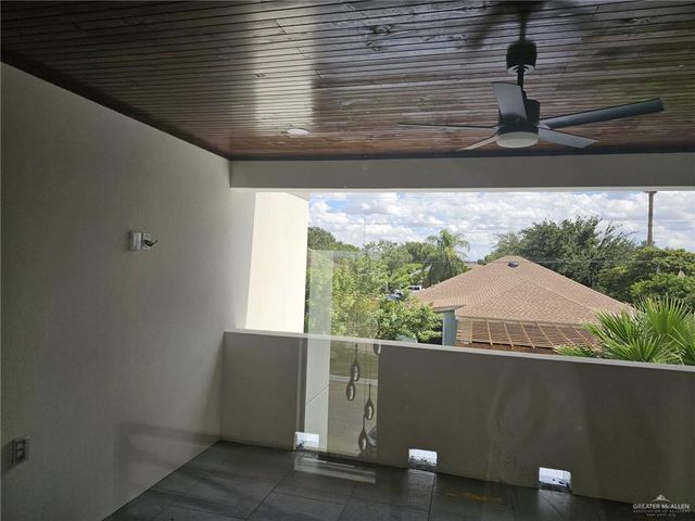 5500 N Crown Point, Pharr, TX 78577