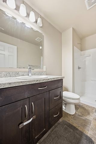 939 Eaglewood Avenue, West Fargo, ND 58078