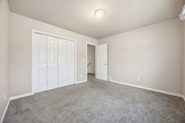 939 Eaglewood Avenue, West Fargo, ND 58078