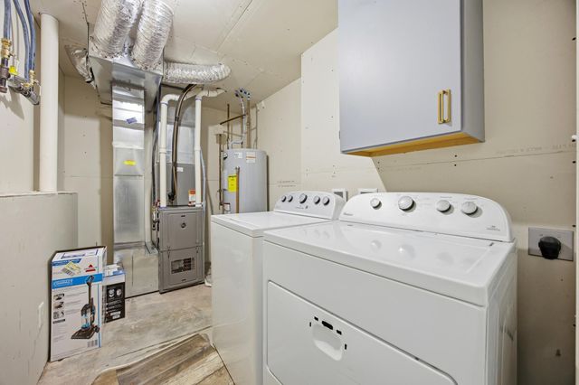 939 Eaglewood Avenue, West Fargo, ND 58078