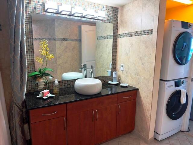 2560 S Ocean Boulevard 603, Palm Beach, FL 33480