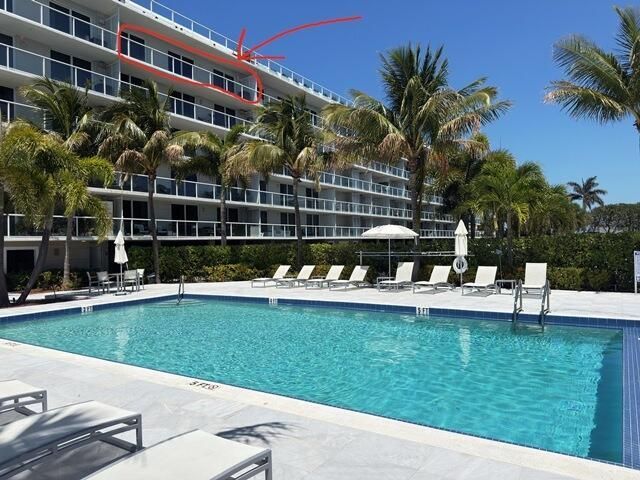 2560 S Ocean Boulevard 603, Palm Beach, FL 33480