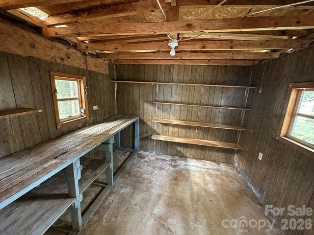406 E L Street, Newton, NC 28658