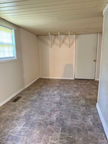230 Martin Road, Portland, TN 37148