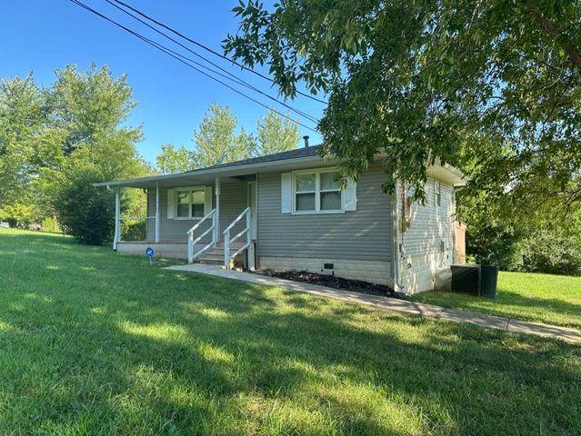 230 Martin Road, Portland, TN 37148