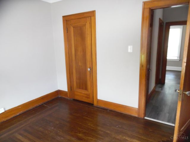 1635 W North Bend Road, Cincinnati, OH 45224