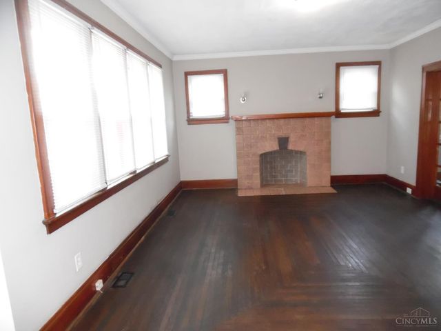 1635 W North Bend Road, Cincinnati, OH 45224