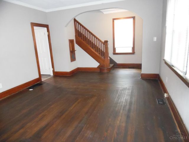1635 W North Bend Road, Cincinnati, OH 45224