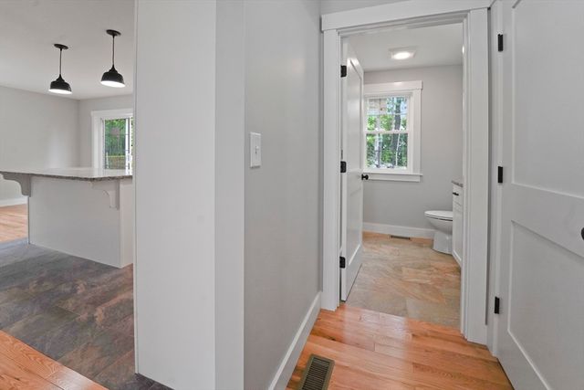 11 Stephanie Drive, Gardner, MA 01440