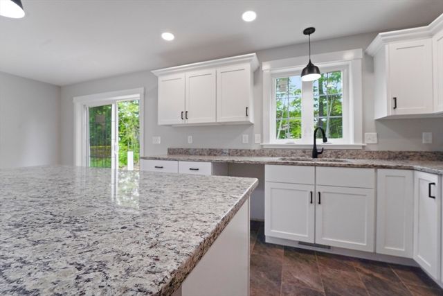 11 Stephanie Drive, Gardner, MA 01440