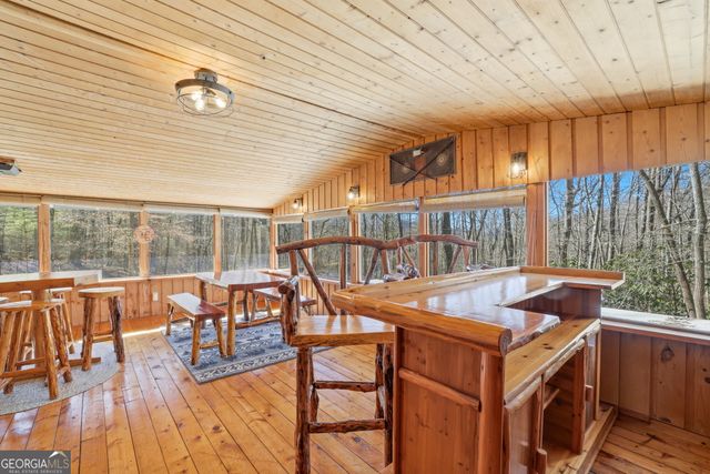 355 Henslee Hollow Lane, Rabun Gap, GA 30568