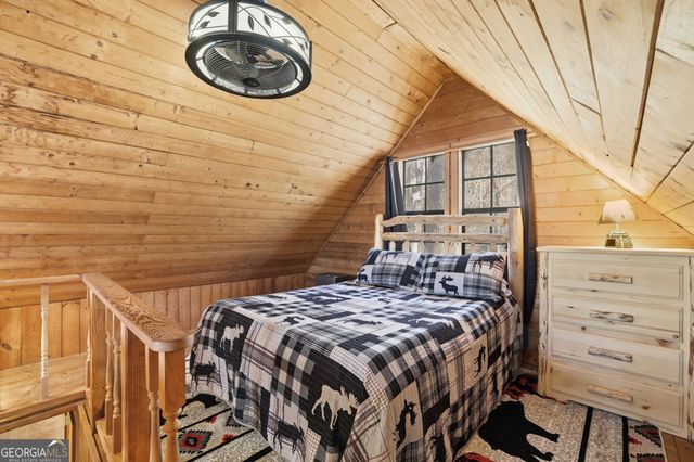 355 Henslee Hollow Lane, Rabun Gap, GA 30568