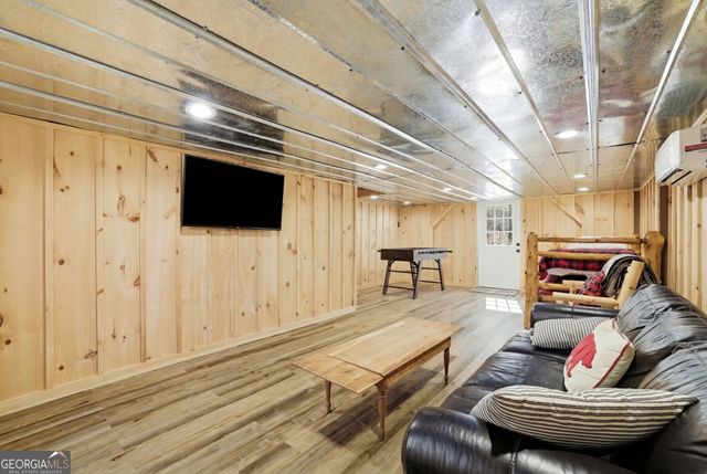 355 Henslee Hollow Lane, Rabun Gap, GA 30568