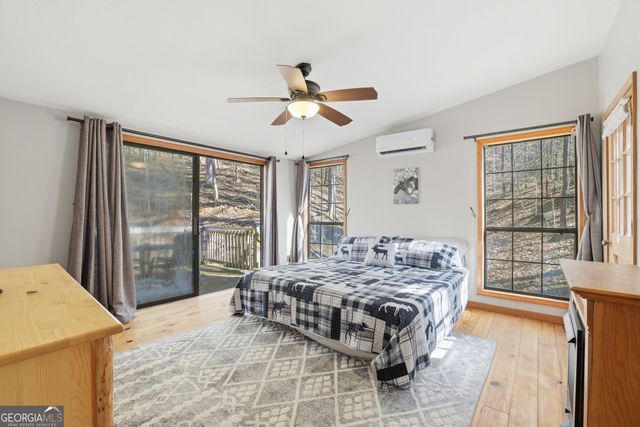 355 Henslee Hollow Lane, Rabun Gap, GA 30568