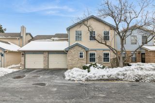 8313 Highpoint Circle F, Darien, IL 60561