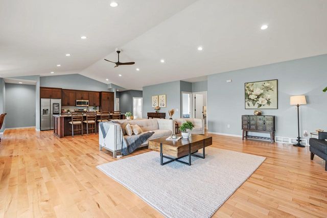 1765 HONOR STREET, Neenah, WI 54956