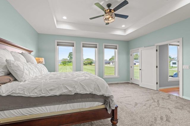 1765 HONOR STREET, Neenah, WI 54956