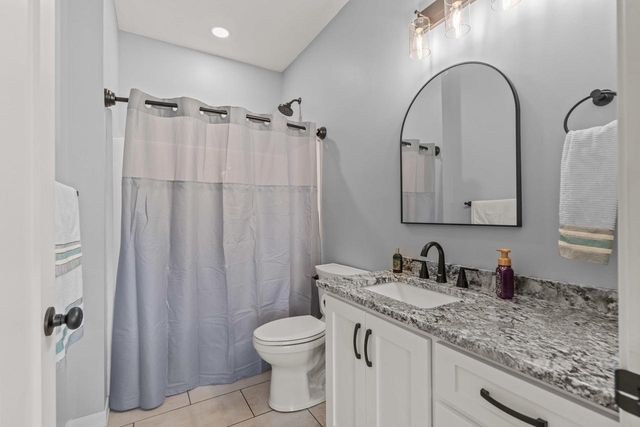 1765 HONOR STREET, Neenah, WI 54956