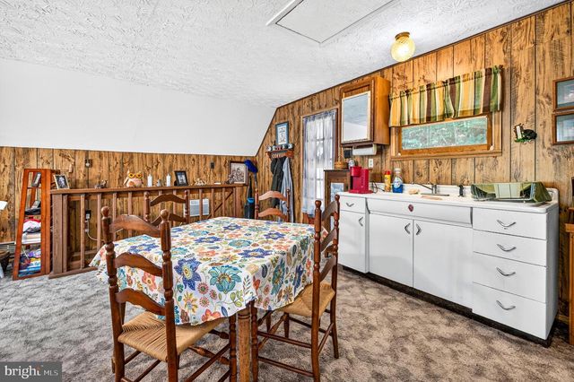 1247 SOMERS RD, Luray, VA 22835