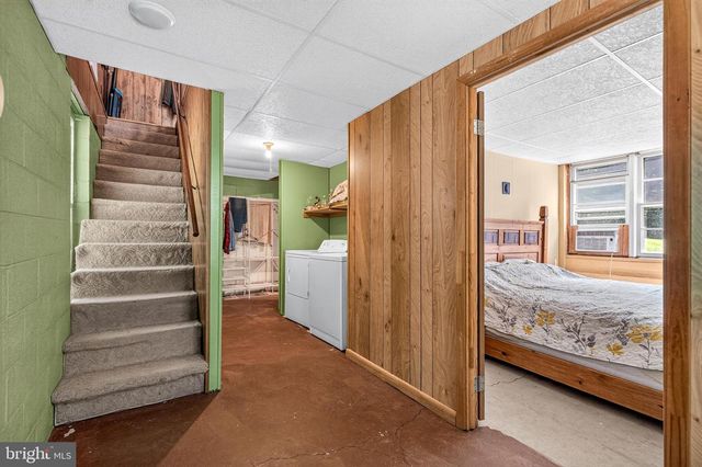 1247 SOMERS RD, Luray, VA 22835