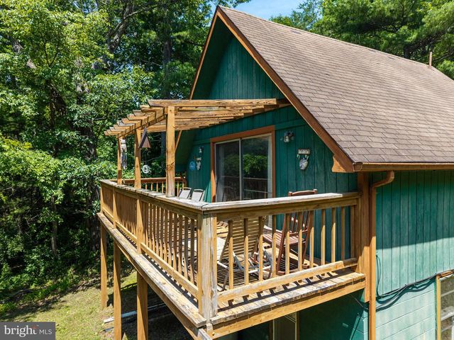 1247 SOMERS RD, Luray, VA 22835
