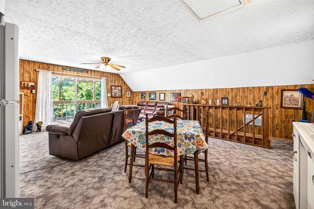 1247 SOMERS RD, Luray, VA 22835