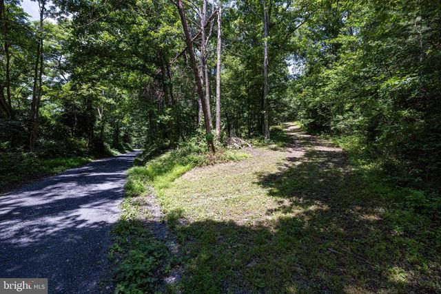 1247 SOMERS RD, Luray, VA 22835