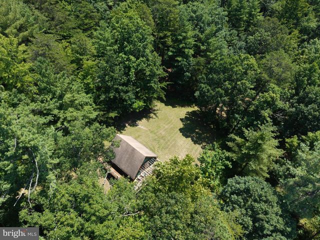 1247 SOMERS RD, Luray, VA 22835