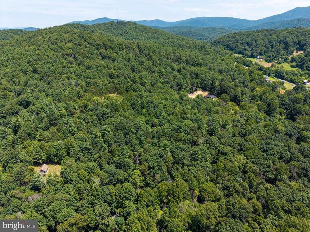 1247 SOMERS RD, Luray, VA 22835