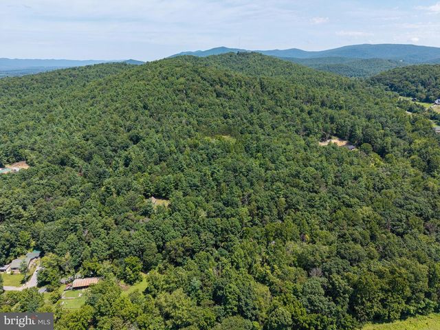 1247 SOMERS RD, Luray, VA 22835