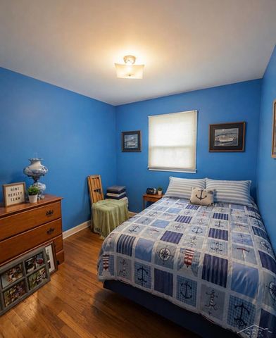 21991 Huron River Drive, Huron Twp, MI 48164