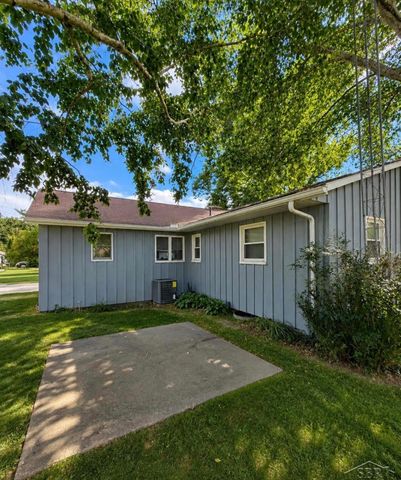 21991 Huron River Drive, Huron Twp, MI 48164