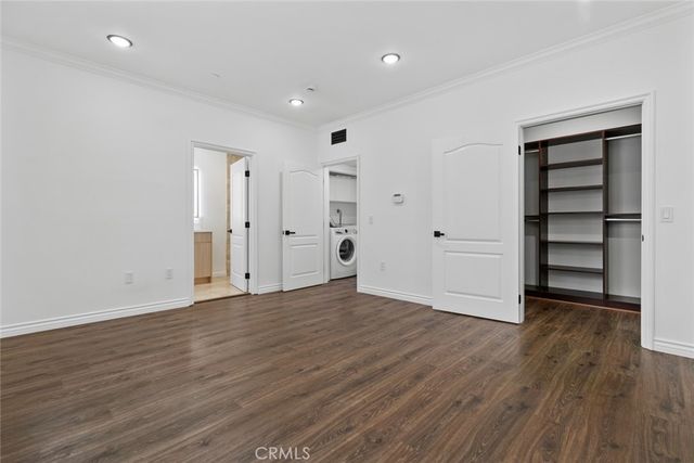 333 Milford Street 105, Glendale, CA 91203